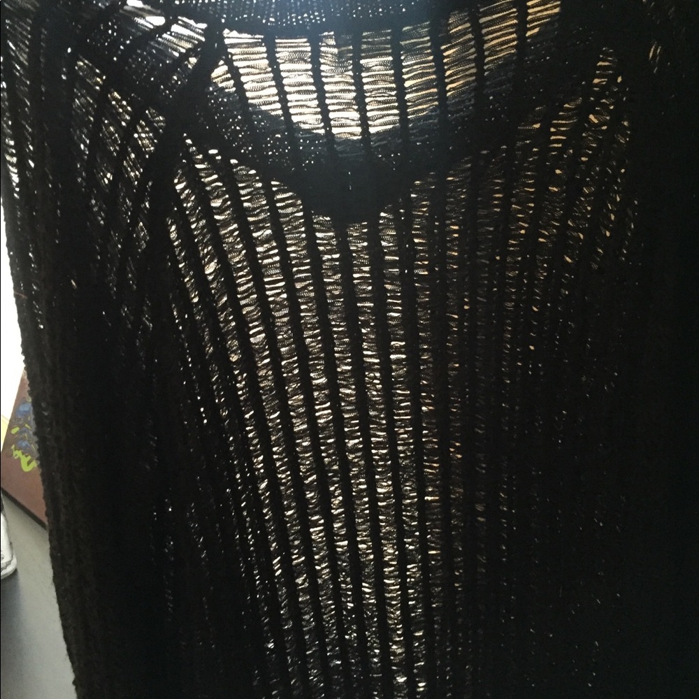 Hi-Low V-Neck Knit